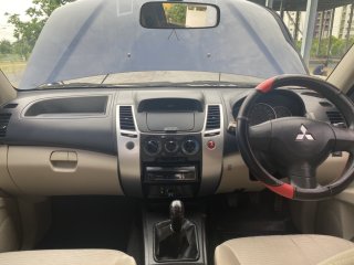 Mitsubishi Pajero 2.5 2011