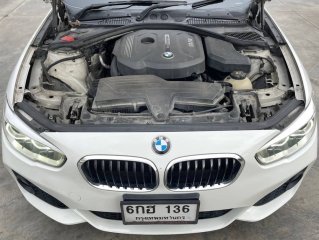 BMW 118i M-SPORT 1.5 AT ปี 2016 จด 2018 (รหัส TK11818)