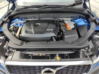 2018 Volvo XC60 2.0 T8 R-Design 4WD SUV รถสภาพดี มีประกัน