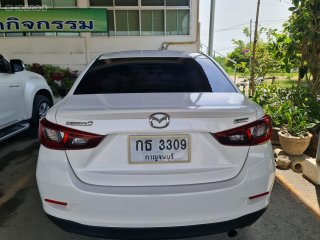 2015 Mazda 2 1.3 High Plus รถเก๋ง 4 ประตู 