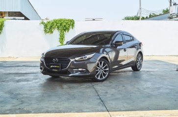 2018 Mazda 3 2.0 SP Sedan สภาพใหม่กริป อายุการใช้งานอีกนาน สภาพแบบนี้ ถือว่าสวยมากๆ ภายในสะอาด