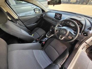 ขาย Mazda2 skyactiv รุ่นXDL 1.5 เครื่องยนต์ดีเซล ปี2019 สีขาวมุก รถสภาพดี 