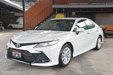 2022 Toyota CAMRY 2.5 Sport รถเก๋ง 4 ประตู 