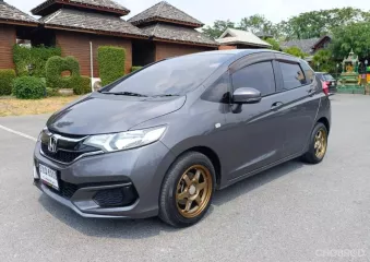 2018 Honda JAZZ 1.5 S i-VTEC รถเก๋ง 5 ประตู M/T