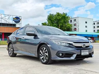 Honda CIVIC 1.8 EL 2017 มือเดียวยป้ายแดง เลขไมล์ 70,000 กิโล ป1ตลอด ไม่เคยทำสี