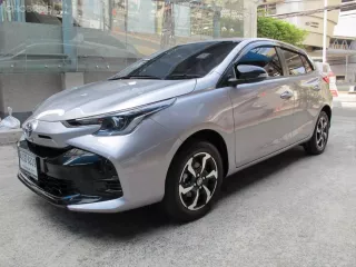 2023 TOYOTA NEW YARIS 1.2 SMART AUTO สีเทา วิ่งน้อย 790 กม. มือเดียว รถสวยสภาพใหม่ ฟรีดาวน์