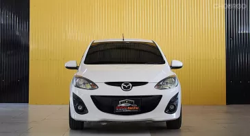 ฟรีดาวน์ 2014 Mazda 2 Elegance 1.5 Spirit Sedan สีขาว เกียร์ออโต้ 4ประตู