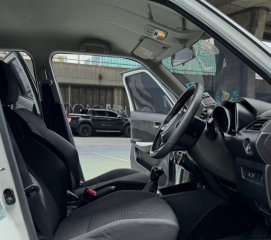 Suzuki Swift 1.2 GLX Navi Auto ปี 2019