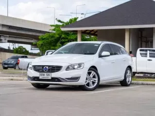 ขายรถ VOLVO V60 T4F 1.6 ปีจด 2015