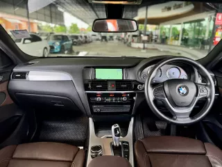 BMW X4 xDrive20i โฉม F26 ปี 2016 