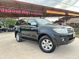 2010 Toyota Fortuner 3.0 V 4WD AT SUV 