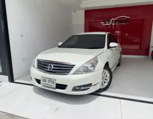 2010 Nissan TEANA 2.0 200 XL Sport รถเก๋ง 4 ประตู 