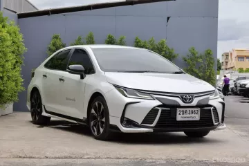 2021 Toyota Corolla Altis GR Sport รถเก๋ง 4 ประตู 