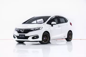 3A266 HONDA JAZZ 1.5 V+ AT 2017