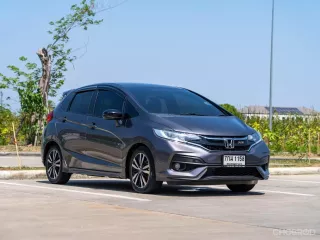 2018 Honda JAZZ 1.5 RS i-VTEC รถเก๋ง 5 ประตู รถบ้านมือเดียว