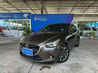 2017 Mazda 2 1.5 XD รถเก๋ง 4 ประตู ฟรีดาวน์