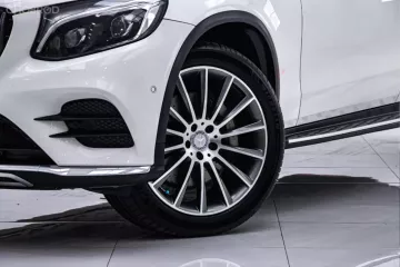 1B932 BENZ GLC 250d 4MATIC 2.1 AT 2016