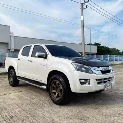 2014 Isuzu D-Max 3.0 Hi-Lander Z Prestige Ddi VGS Turbo รถกระบะ 4ประตู ติดต่อโชว์รูมด่วนที่นี่