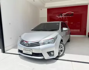 2015 Toyota Corolla Altis 1.8 G รถเก๋ง 4 ประตู 