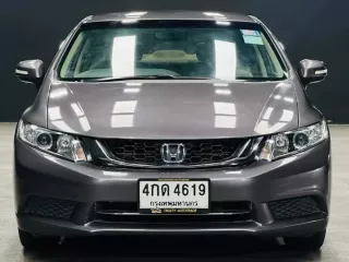 2015 Honda CIVIC 1.8 S รถเก๋ง 4 ประตู 