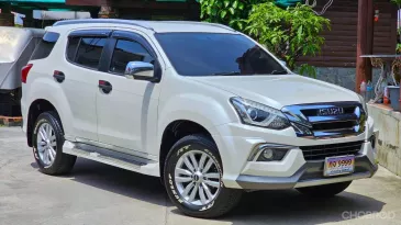 2017 Isuzu MU-X 1.9 DA DVD Navi SUV ไมเนอร์เชนจ์ รุ่น Top มือเดียว ไมล์แท้ รถสวยเดิมครับ