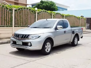 MITSUBISHI TRITON ALL NEW MEGA CAB 2.5 GLX (MNC) ปี 2017 สภาพนางฟ้า  