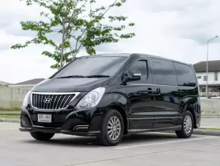 ขายรถ HYUNDAI H-1 Elite 2.5 ปี 2017 จด 2018