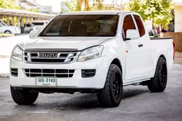 2013 Isuzu D-Max 2.5 S รถกระบะ 