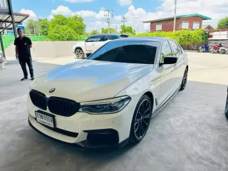 2018 BMW 530e 2.0 M Sport รถเก๋ง 4 ประตู 