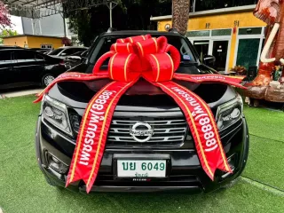 ฟรีดาวน์ 0 บาท  Nissan Navara 2.5 Calibre E Black Edition รถกระบะ 2019