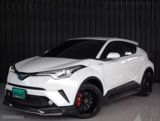 2019 Toyota C-HR 1.8 HV High ขาว - มือเดียว รุ่นท็อป ไฮบริด รถสวย รถบ้าน ฟรีดาวน์