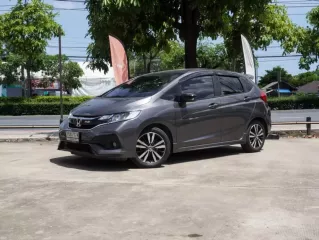 2015 Mazda 2 1.3 High Connect รถเก๋ง 5 ประตู 