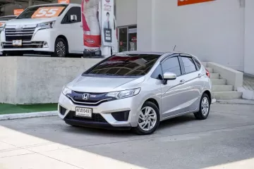 2015 Honda JAZZ 1.5 V i-VTEC รถเก๋ง 5 ประตู 