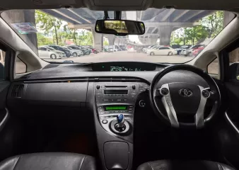 Toyota Prius 1.8 Hybrid AT CVT ปี 2011