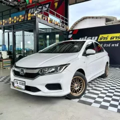 2019 Honda CITY 1.5 S i-VTEC รถเก๋ง 4 ประตู 