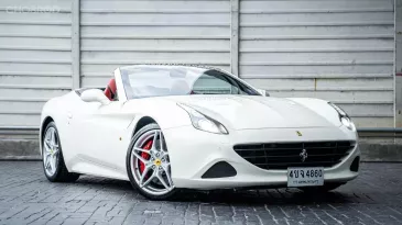 2015 Ferrari California T