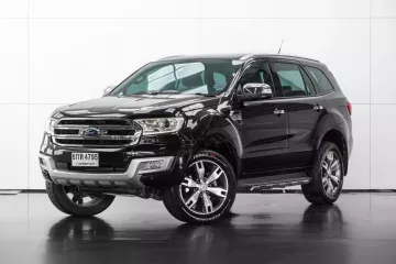 2017 Ford Everest 2.2 Titanium+ SUV รถบ้านมือเดียว