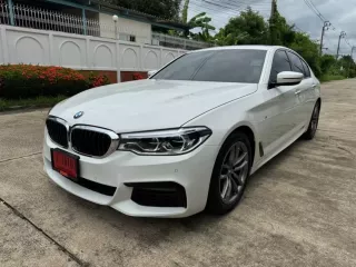 2019 BMW 520d 2.0 M Sport รถเก๋ง 4 ประตู ออกรถง่าย รถบ้านไมล์แท้ มือเดียวป้ายแดง 