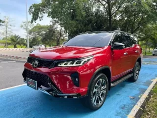 2023 Toyota Fortuner 2.4 Leader V SUV 