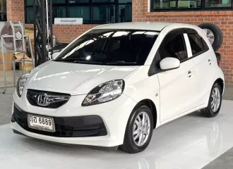 2012 Honda BRIO 1.2 V hatchbach ไมล์แท้ ผ่อนสบาย 3,xxx ตลอดสัญญา