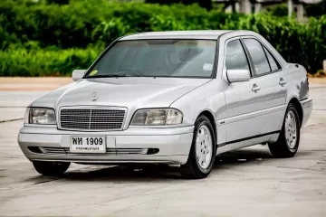 1997 Mercedes-Benz C180 1.8 รถเก๋ง 4 ประตู  คลาสสิคพร้อมใช้งาน