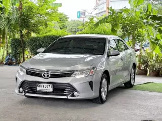 2017 Toyota CAMRY 2.0 G รถเก๋ง 4 ประตู 