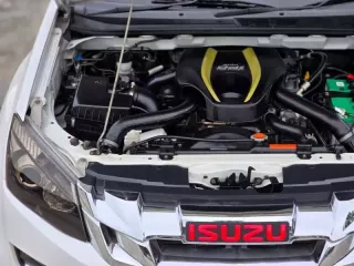 ซื้อขายรถมือสอง ALL NEW ISUZU D-Max X-Series Hi-Lander2.5VGS TURBO เกียร์ธรรมดา ปี2015