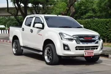 Isuzu D-Max 1.9 CAB-4 Hi-Lander Z 2016 รถบ้านใช้งานในครอบครัว ขายพร้อมชุดแต่งเยอะมาก