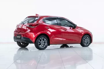 2A461 Mazda 2 1.3 High Plus รถเก๋ง 5 ประตู 2017 