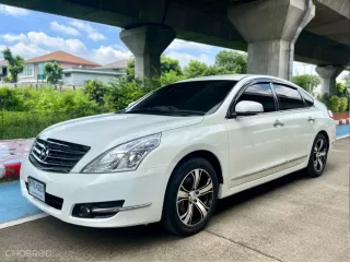 NISSAN TEANA 200XL Top Option ปี 2009 สีขาว