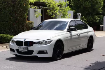 2017 BMW 320i 2.0 M Sport รถเก๋ง 4 ประตู 