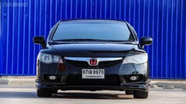 2010 Honda CIVIC 1.8 S i-VTEC รถเก๋ง 4 ประตู 