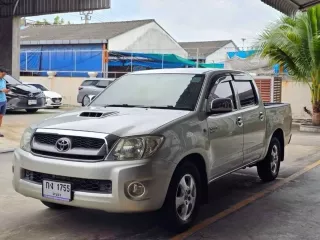 2010 Toyota Hilux Vigo 2.5 E รถกระบะ 