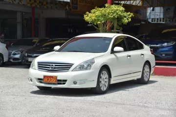 2010 Nissan TEANA 2.5 250 XV รถเก๋ง 4 ประตู 